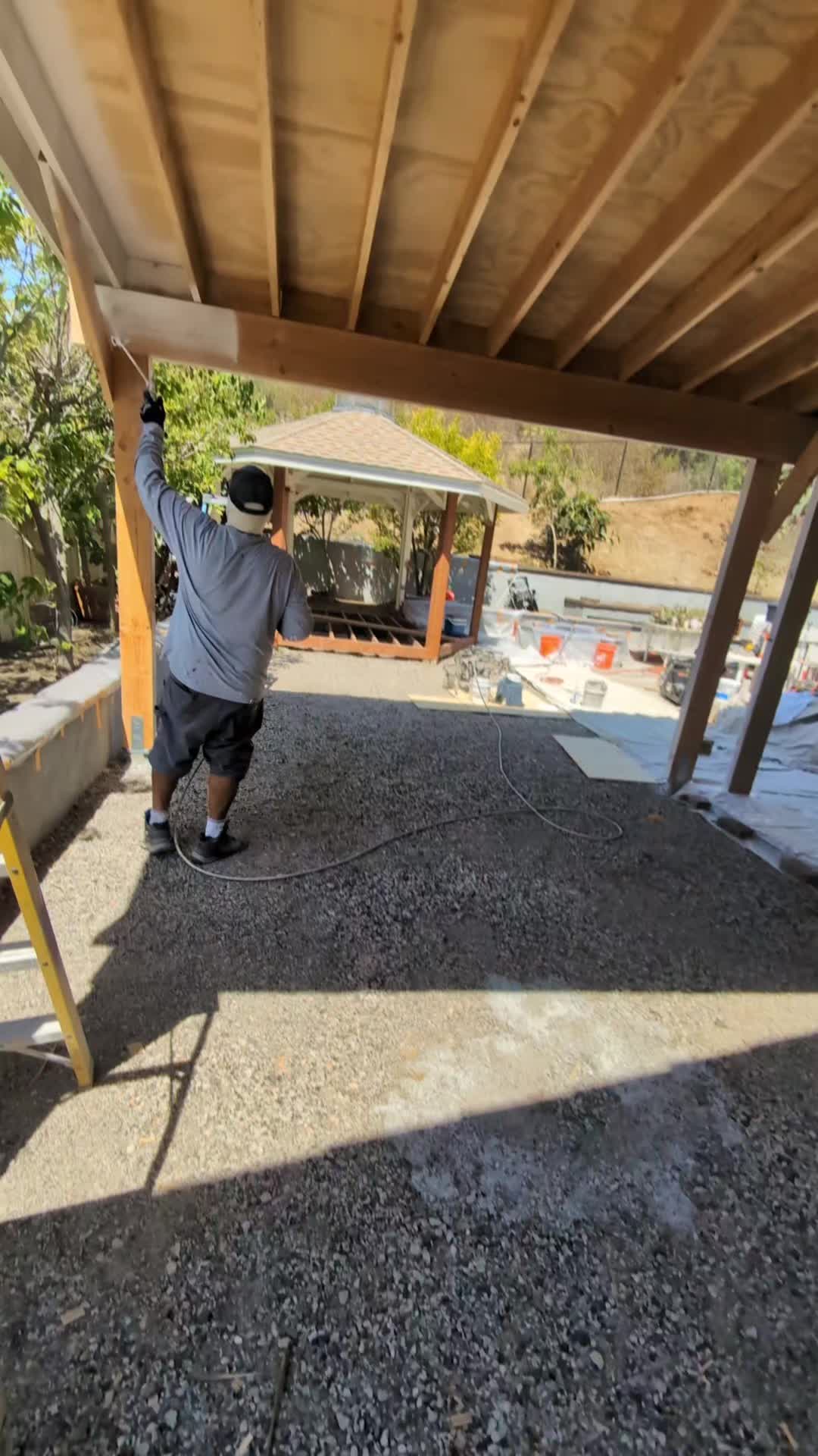 Airless Spray Priming & Painting Custom Timber Patio Covers Over Crushed Granite Courtyards in San Diego (2026 Guide)