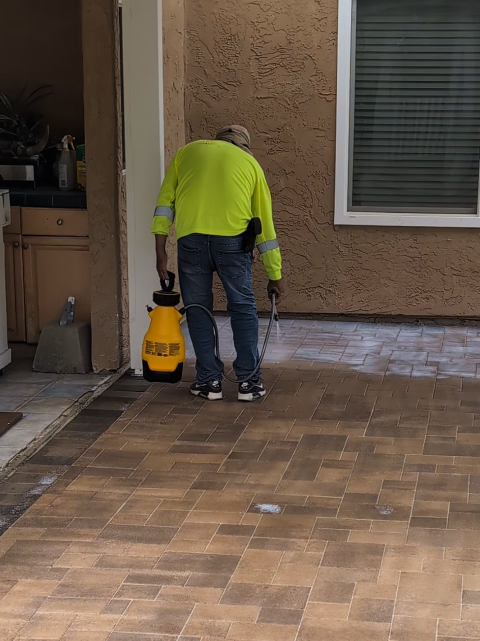 Commercial Flood-Coat Paver Sealing & Joint Sand Stabilization in San Diego (2026 Protection Guide)