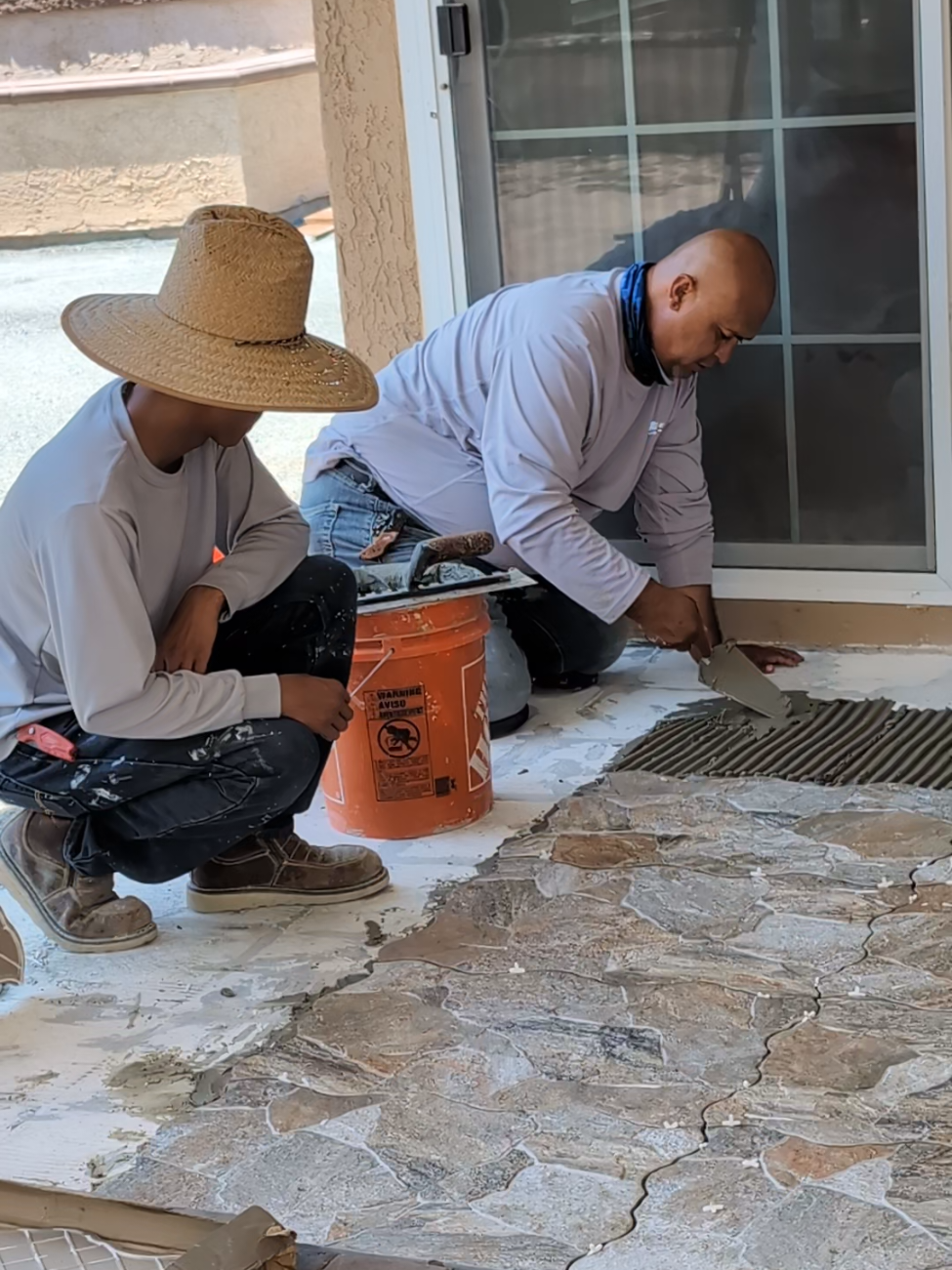 Outdoor Flagstone Porcelain Tile Overlay on Concrete Patios in San Diego (2026 Installation & Cost Guide)