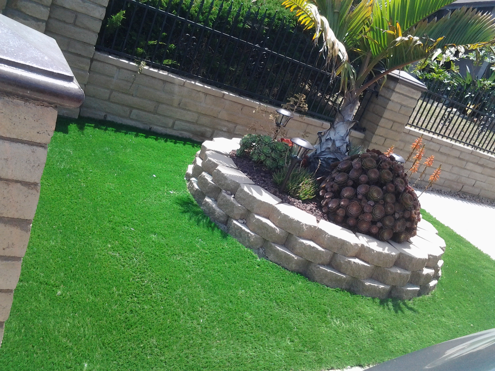 Retaining Wall — San Diego Project vinyl plank flooring installed in San Diego home by Hardscape Flow